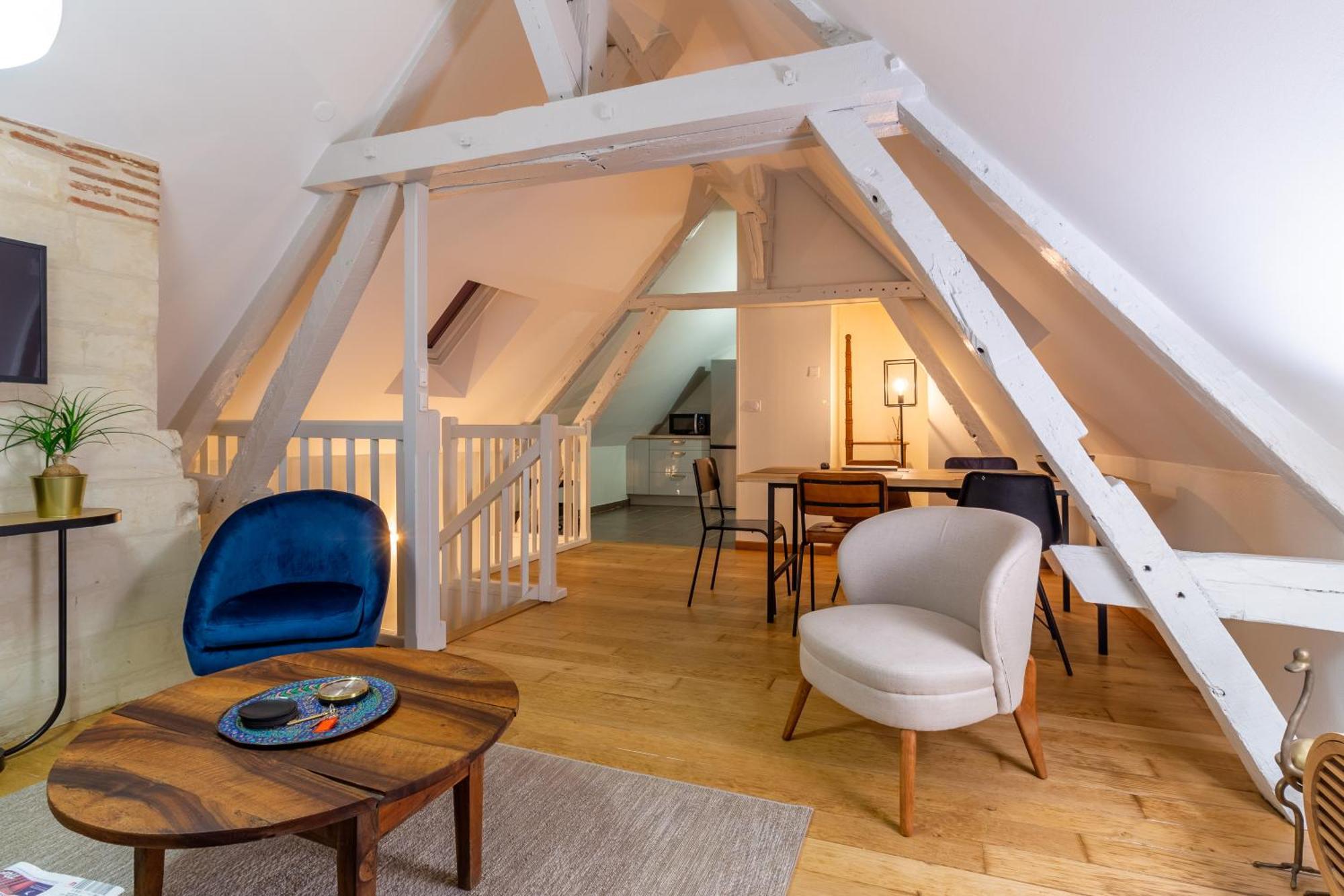 Le 13 Elegant Troyes Apartment ภายนอก รูปภาพ
